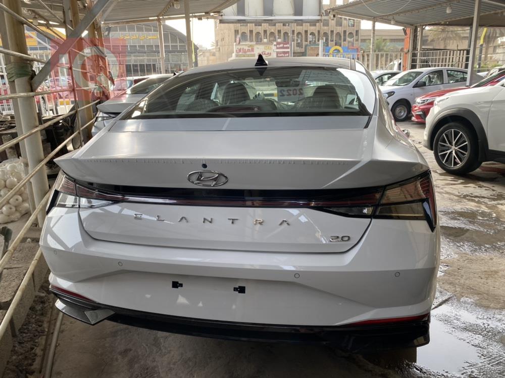 هیوندای ئەلەنترا